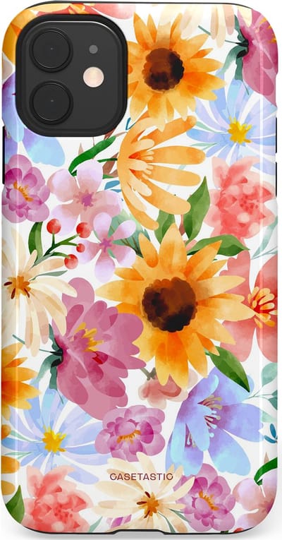 Casetastic Hoesje Geschikt voor Apple iPhone 11 - Stijlvolle Beschermende Duo-layer Case - Aquarel fantasie
