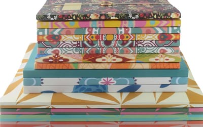 HappyBook - Notitieboeken - 10 stuks - Planners - A5 - A4 - Notebooks - Schriften - Cadeau - Relatiegeschenk - Kantoorblokken - Voorraad notitieboeken - Stationary - Journals - Foodplanner - Wandeldagboek - Businessplanner - Boekenlegger - Elastiek