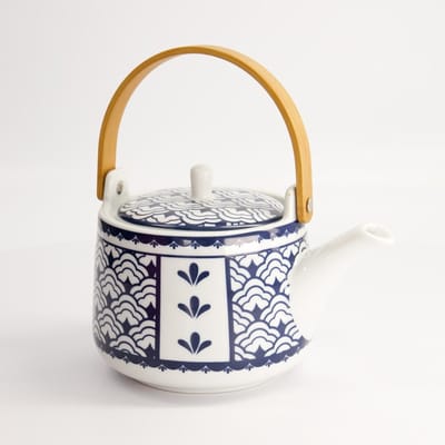 Tokyo Design Teapot Blue D 1000m in geschenkdoos blauw wit porselein Made in Japan