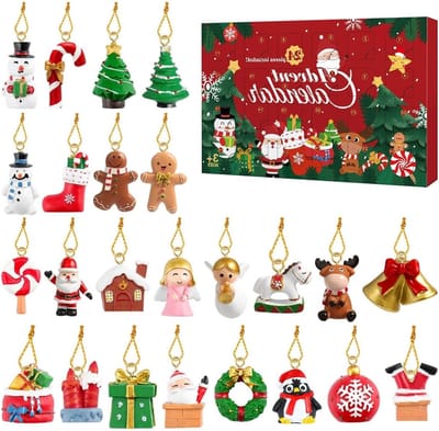 Adventskalender met 24 Hangende Ornamenten, Kleurrijke Kerstdecoraties voor Feestdagen, Diverse Hars Ornamenten, Perfect voor Kerstversiering en Cadeaus, 3.7 x 1.78 x 0.78 x 0.7 inch
