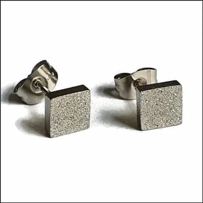 Aramat Jewels | Oorbellen | RVS Vierkante Oorbellen Diverse Kleuren - Geometrische Oorstekers | Zilverkleurig Sandblasted / 6mm | | | | Kinderen, Volwassenen | Verkleurd niet