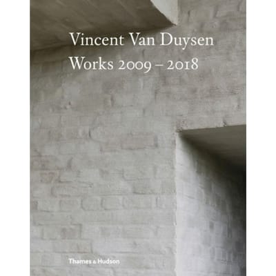 Vincent Van Duysen Works 2009-2018 - Julianne Moore