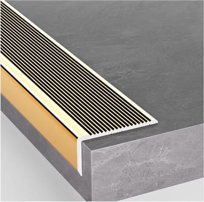 Metalen trapprofielen - Antislip randen - Veiligheid verbeteren - Duurzame aluminiumlegering - 6 cm breed - Goudkleurig