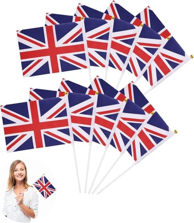 Mini Britse Vlaggen voor Sportevenementen en Nationale Feesten - 14 x 21 cm, 10 Stuks, Ideaal voor Decoratie en Verzameling