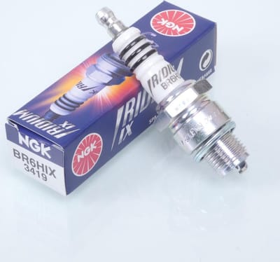 NGK-bougie voor Piaggio 50 Ciao PX-bromfiets, bouwjaar 1980 t/m 2004, type BR6HIX / 3419, nieuw