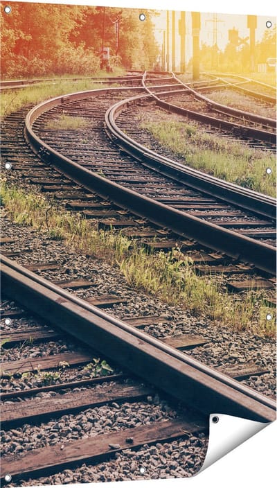Gards Tuinposter Rails Spoorwegen naast Elkaar - 80x120 cm - Tuindoek - Tuindecoratie - Wanddecoratie buiten - Tuinschilderij