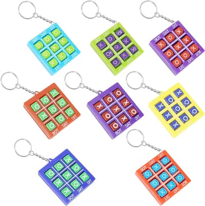 Set van 8 Tic Tac Toe Sleutelhangers voor Kinderen - Perfect Cadeau voor Verjaardag, Speelgoed voor Jongens en Meisjes, Ideaal voor Rugzak en Spelletjes