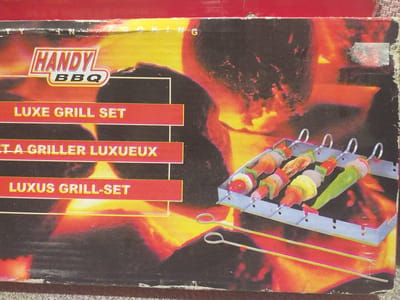Luxe Grill Set - 24 x 33 cm met 6 pennen van 30 cm