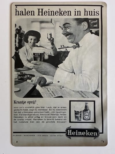 oude heineken reclame jaren 50 Metalen wandbord 20 x 30 cm - Mancave -Wand Decoratie - Metalen borden - Tekst borden - Metalen bord - Reclame bord - Vintage - Kroeg - Bar – Cafe - Horeca - retro