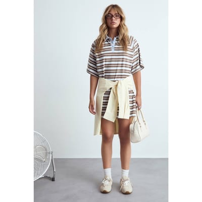 boohoo Dames Rugby Polo Jurk met gestreepte contrastkraag | Powder Blue | Maat: 8