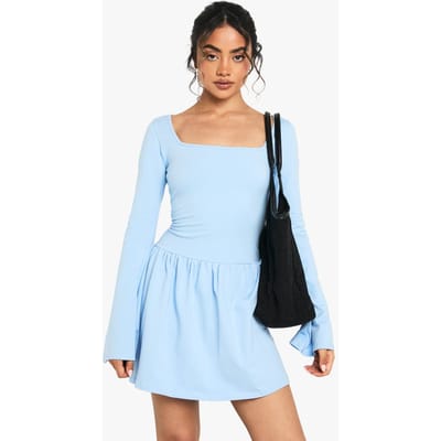 boohoo Dames Mini-jurk met vierkante hals, verlaagde pasvorm en puffball zoom | Poederblauw | Maat: 38