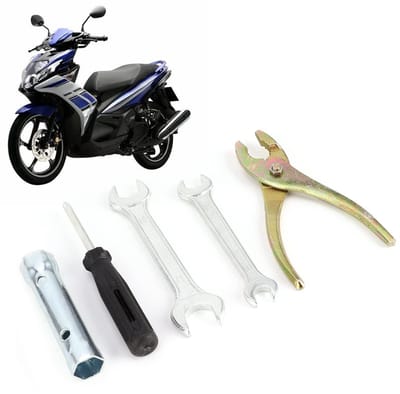 Dailygoods- Motorreparatiegereedschap Universele Set - Moersleutel/Tang - Schroevendraaier - Bougiedop - Hoogwaardig Metaal - Compleet Onderhoudsgereedschap - Motorreparatieset
