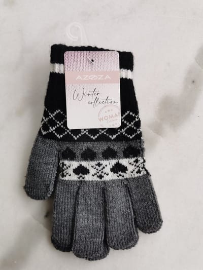 warme dameshandschoenen met ruiten en hartenmotief zwart, grijs en wit van kleur one size
