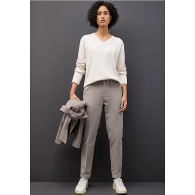 Zachte fluwelen chino