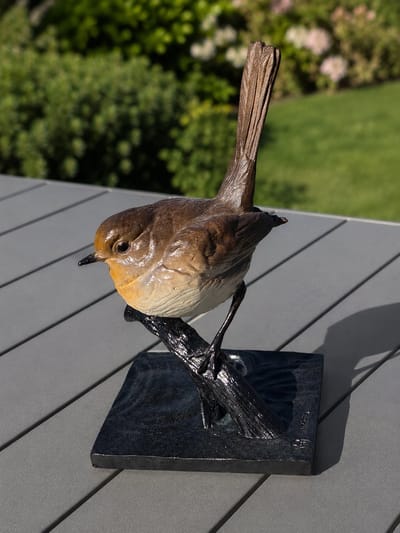 VOGEL / WINTERKONINKJE OP TAK / BRONZEN BEELD / BRONS