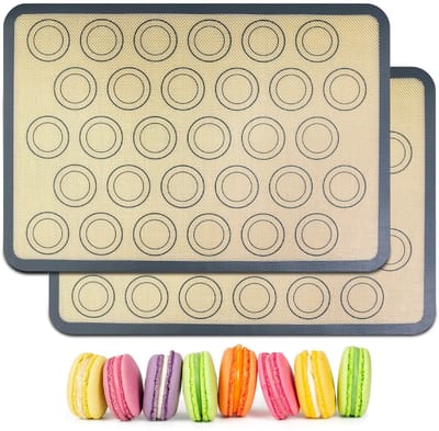 Dailygoody - Bakmat - Siliconen bakmat set - Antislip en herbruikbaar - Zwart - Voor macarons en koekjes - 2 stuks - 42 x 29,5 cm