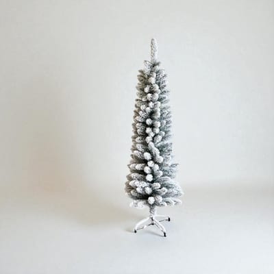 Besneeuwde pencil kerstboom Arbol – 150 cm, slank model voor winterse sfeer