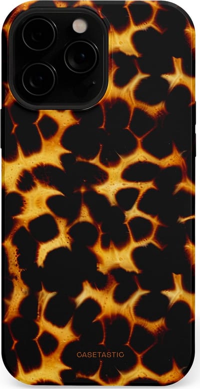 Casetastic Hoesje Geschikt voor Apple iPhone 13 Pro Max Magsafe - Stijlvolle Beschermende Duo-layer Case - Gevaarlijkspoor