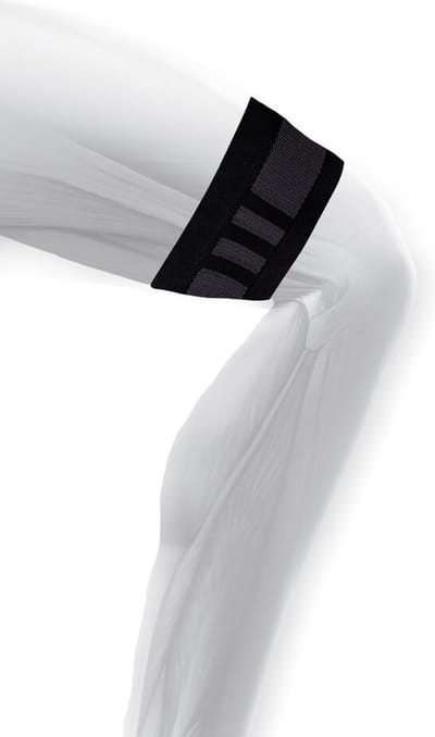 OS1st IT3 bovenbeen bandage ITBS maat S – zwart – Iliotibiaal bandsyndroom – vermoeide benen – bovenste laterale kniebelasting - compressie van medische kwaliteit – continue ondersteuning