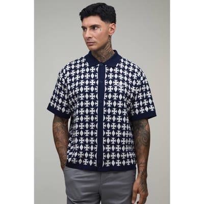 Lang Gebreide Shirt Met Ontspannen Boxy Pasvorm En Jacquard Patch | Navy | Size Large