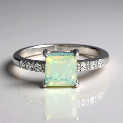 Cavill - Zilveren Ring 925 Sterling - 0,58 ct Welo Opaal Carré - 0,12 ct 6 Cambodjaanse Zirkon - Elegante Luxe Prong Zetting