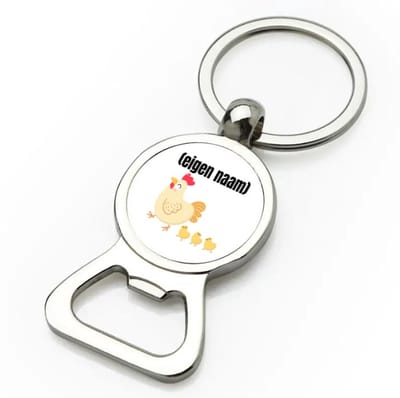 Akyol - kip met kuikens met eigen naam flesopener - Kippen - kippen liefhebbers - iemand die houdt van kippen - verjaardag - cadeau - kado - 9 bij 3 cm