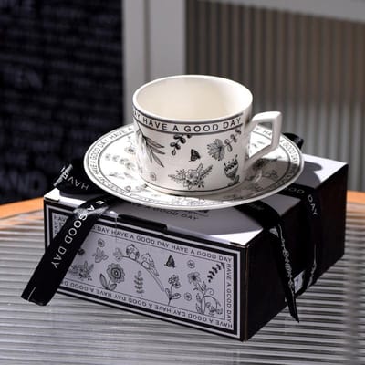 Xiaoxiangfeng Koffiekop en Schotel Set Hoog Uiterlijk Niveau Afternoon Tea Kop Souvenir High End Gevoel Retro Waterkop 240ml white