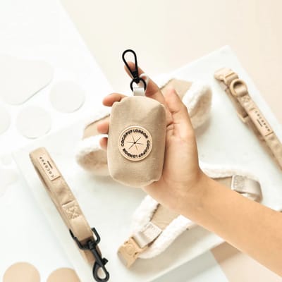 Cocopup London - Poop bag holder - Nude Aviator - poepzakjeshouder - wandelen - hond