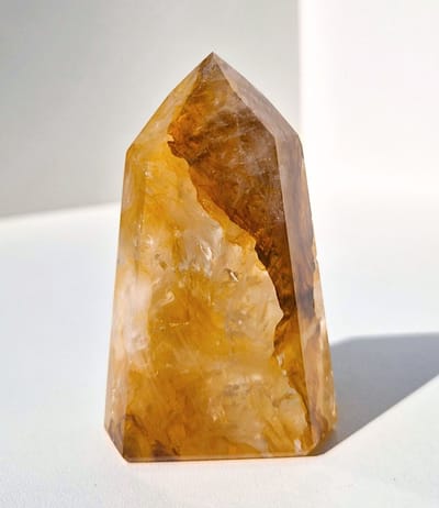 ThaleiaDesign - Golden healer toren - Edelstenen en Mineralen - Kristallen - Edelsteen punt - Spiritualiteit - Woondecoratie - kwarts - cadeau vrouw - moederdag - intuïtie en gevoel - balans - meditatie - yoga