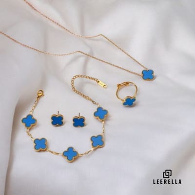 Leerella Luxe Klaver Sieradenset Blauw - Ketting, Armband, Oorbellen & Verstelbare Ring