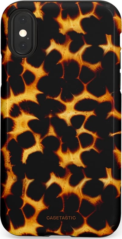 Casetastic Hoesje Geschikt voor Apple iPhone X/Xs - Stijlvolle Beschermende Duo-layer Case - Gevaarlijkspoor