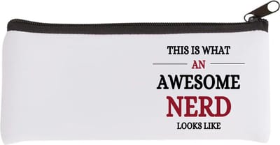 Akyol - an awesome nerd Etui - Nerd - echte nerds - school - verjaardagscadeau - kado - gift - 20 bij 9 cm