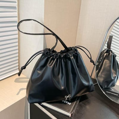 Tas met plooien en trekkoord voor dames, trendy herfst- en wintermodel, nieuwe grote capaciteit, casual schoudertas, veelzijdige draagtas voor dames