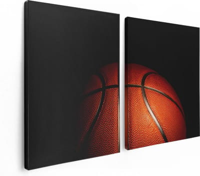 Artaza Canvas Schilderij Tweeluik Basketbal op een Zwarte Achtergrond - 120x80 - Foto Op Canvas - Canvas Print