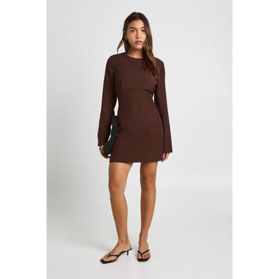 boohoo Dames Lange mouwen getailleerde shiftjurk | Chocoladebruin | Maat: 36
