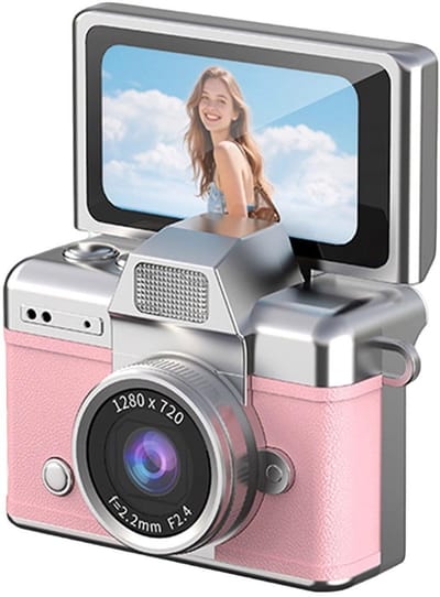 Ynkkvre - Mini Sleutelhanger Camera - Digitale Camera - Fototoestel - Compact Camera - Vlog Camera - 1.47-inch Draaibaar IPS Scherm - 1080P Retro Video - USB-C Oplaadbaar - Ultralicht 90g Design - Roze