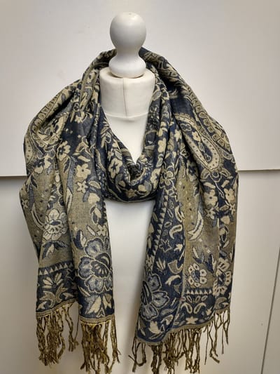 Lange dames sjaal Karin gebloemd motief blauw wit grijs zwart geel