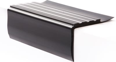 Trapstrip antislip - Trapneusprofiel pvc - Zwart - 1500 x 60 x 42 mm - Dikte 3,2 mm - hoekprofiel - traptredeprofiel -