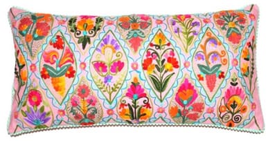 Only Natural sierkussen kussen velvet fluweel roze rood met geborduurde bloemen 30 x 60 cm