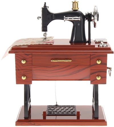 Muziekdoos in de vorm van een naaimachine, een retro muziekdoos, een lichtgewicht mini-woondecoratie, een Valentijnsdagcadeau Geschikt voor je vriendin.