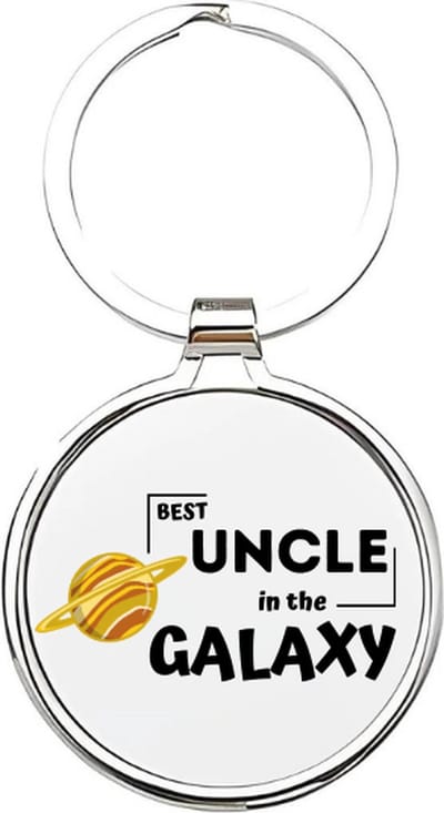 Akyol - best uncle in the galaxy Sleutelhanger - Oom - de leukste oom - oom - familie - uncle - babyshower - cadeau voor de leukste oom - verjaardagscadeau - kraamcadeau - cadeau voor een familielid - 4 x 7,5 CM