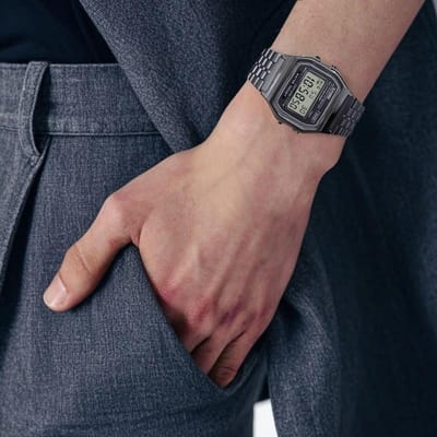 CASIO G-SHOCK serie, waterdicht voor het dagelijks leven, Kwarts, roestvrijstalen ion-plated bandje, , dezelfde stijl voor mannen en vrouwen, grijs wijzerplaat A158WETB-1A grijze kleur