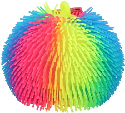 Johntoy Regenboog Fluffy Bal - Grote pluche speelbal 22cm.