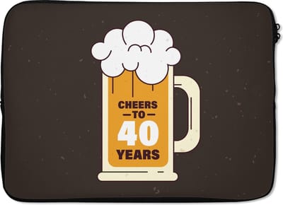 Laptophoes 14 inch - Jubileum cadeau - 40 Jaar - Bier - Laptop sleeve - Binnenmaat 33x23 cm - Zwarte achterkant