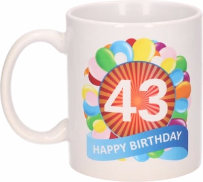 43 jaar Verjaardag koffiemok - cadeau beker - feestelijke ballonnen print - 300 ml - keramiek - wit