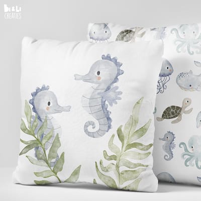 Kussen Under the sea zeepaardjes wit-Kinderkamer decoratie-Kinderkamer accessoires-Kussen Under the sea zeepaardjes wit-Kussen incl binnen kussen-maat 40x40