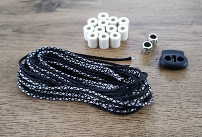 DIY Pakket / Doe Het Zelf / Anti-Tekenband EM kralen Zwart gemeleerd maat 20-25