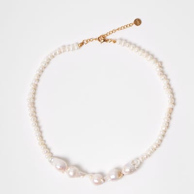Unique Treasure Serena Ketting met Zoetwater- en Barokparels – 18K Verguld RVS – Handgemaakte Parelketting – Verstelbare Dames Ketting – Cadeau voor Haar