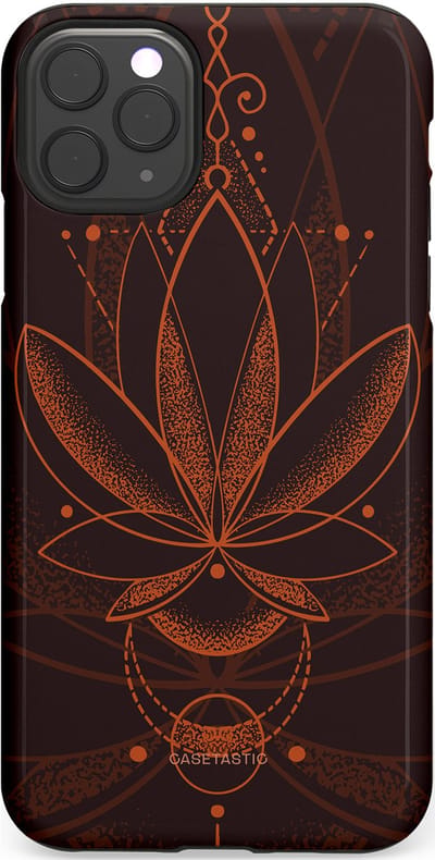 Casetastic Hoesje Geschikt voor Apple iPhone 11 Pro Max - Stijlvolle Beschermende Duo-layer Case - Lotus Groei
