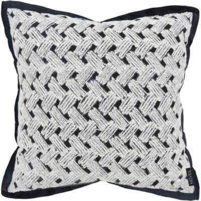 NOVÉE Sierkussen nordic braid | 45 x 45 cm | velvet/polyester